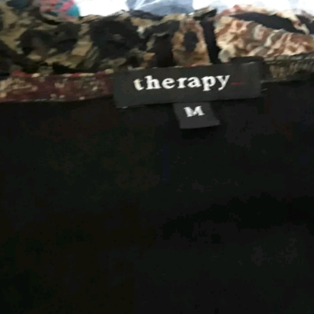 Therapy Barbara Gerwit Red Black Tattered Top - Picture 4 of 4